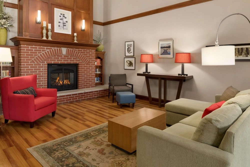 Country Inn & Suites by Radisson, Appleton North, WI 2