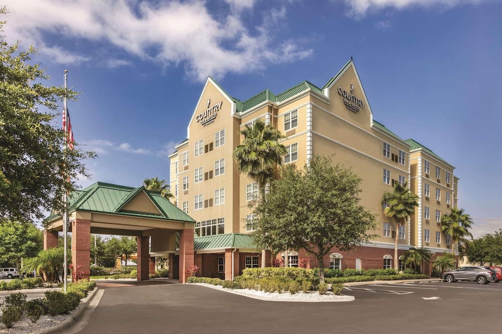 Country Inn & Suites by Radisson, Tampa-Brandon, FL 1