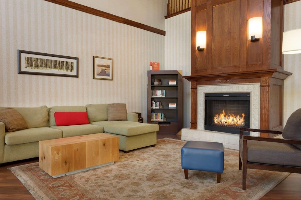 Country Inn & Suites by Radisson, Norman near University 2