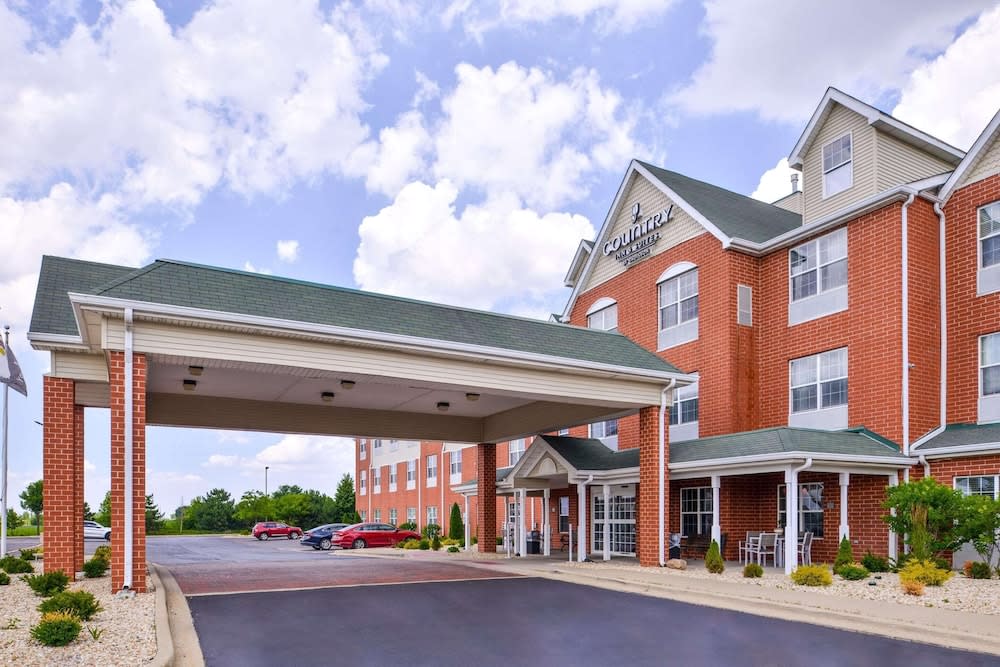 Country Inn & Suites by Radisson, Tinley Park, IL 1