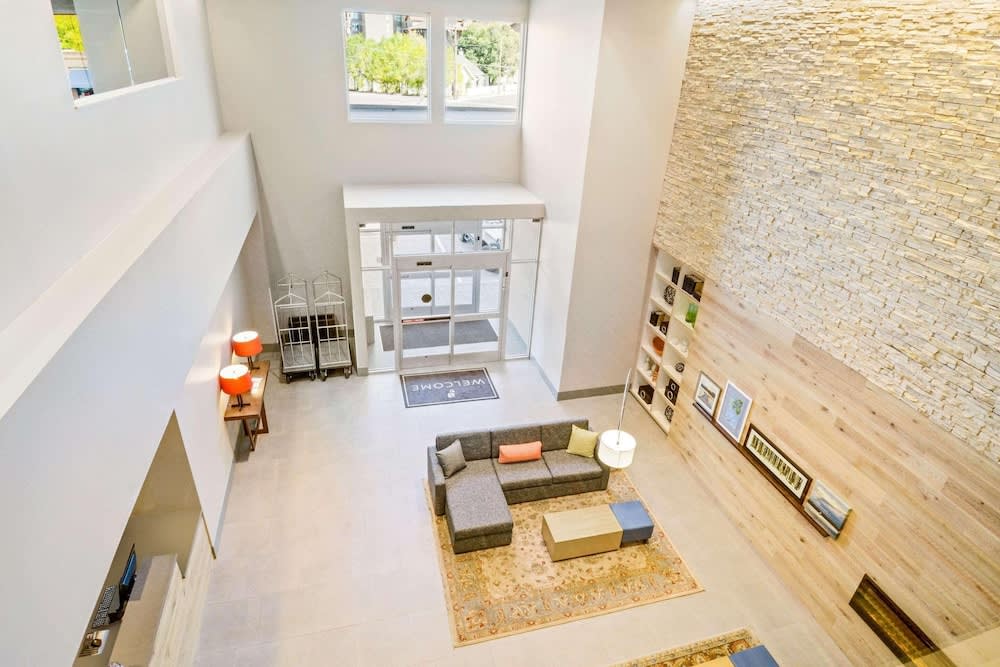 Country Inn & Suites by Radisson, Flagstaff Downtown, AZ 5