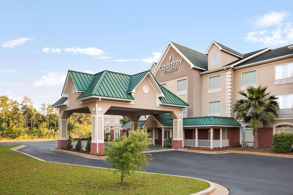 Country Inn & Suites by Radisson, Albany, GA 1