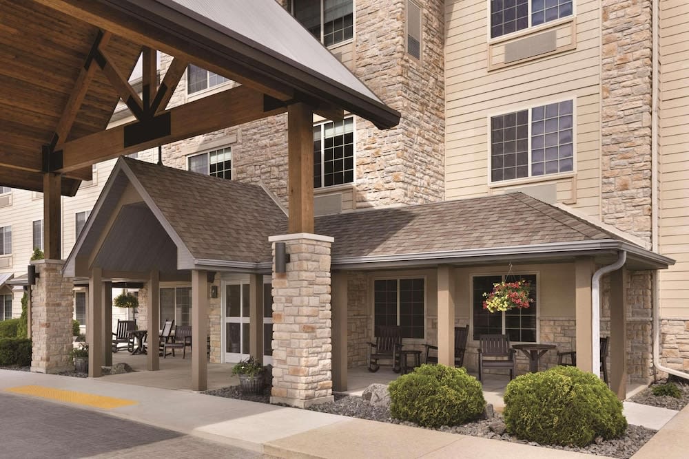 Country Inn & Suites by Radisson, Green Bay North 1