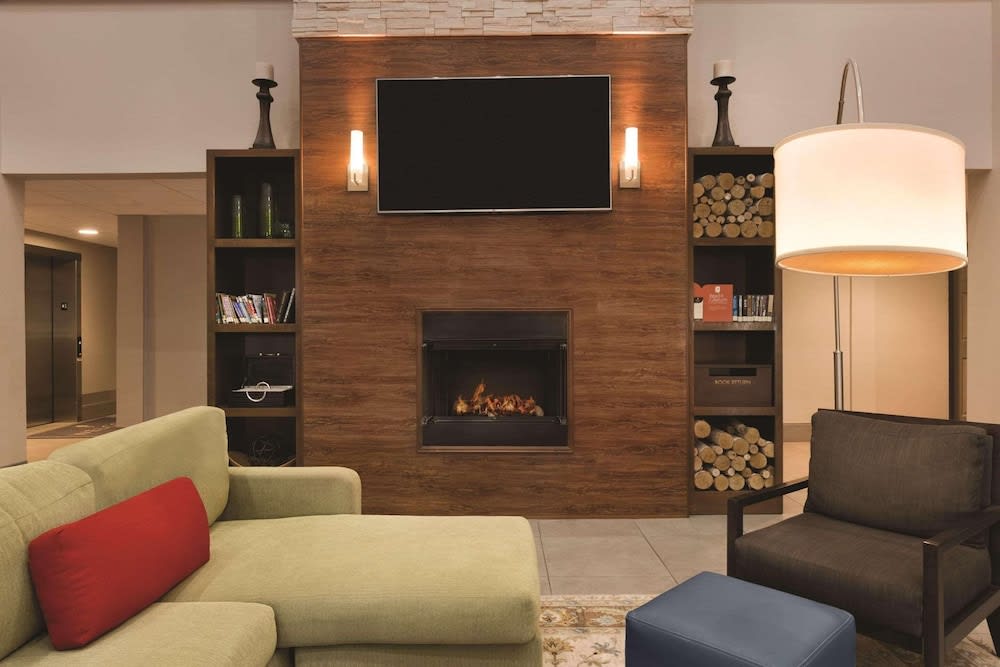 Country Inn & Suites by Radisson, St Petersburg - Clearwater, FL 2