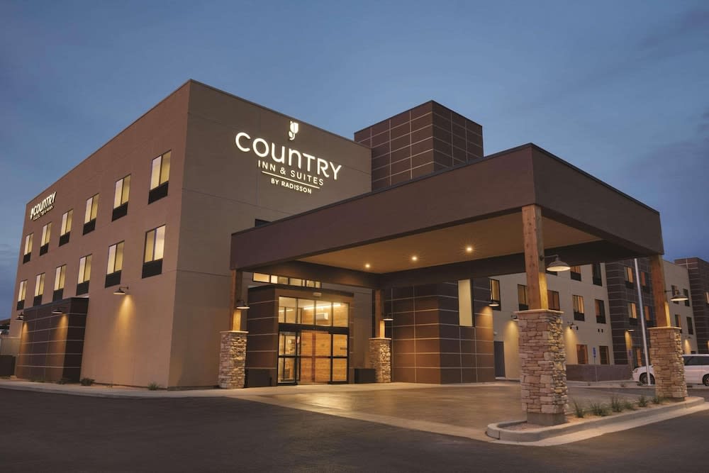 Country Inn & Suites by Radisson, Page, AZ 1
