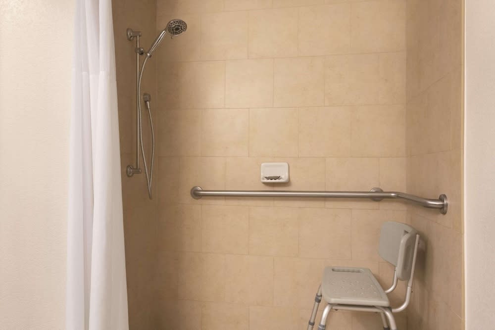 Country Inn & Suites by Radisson, Bradenton-Lakewood-Ranch, FL 5