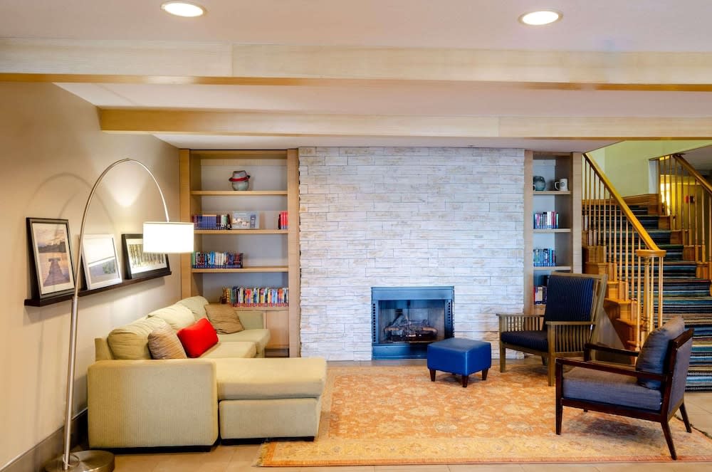 Country Inn & Suites by Radisson, Tuscaloosa, AL 2