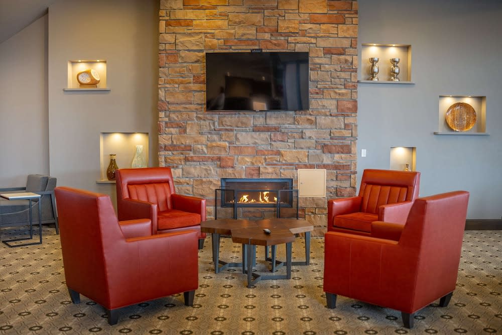 Country Inn & Suites by Radisson, Bemidji, MN 4