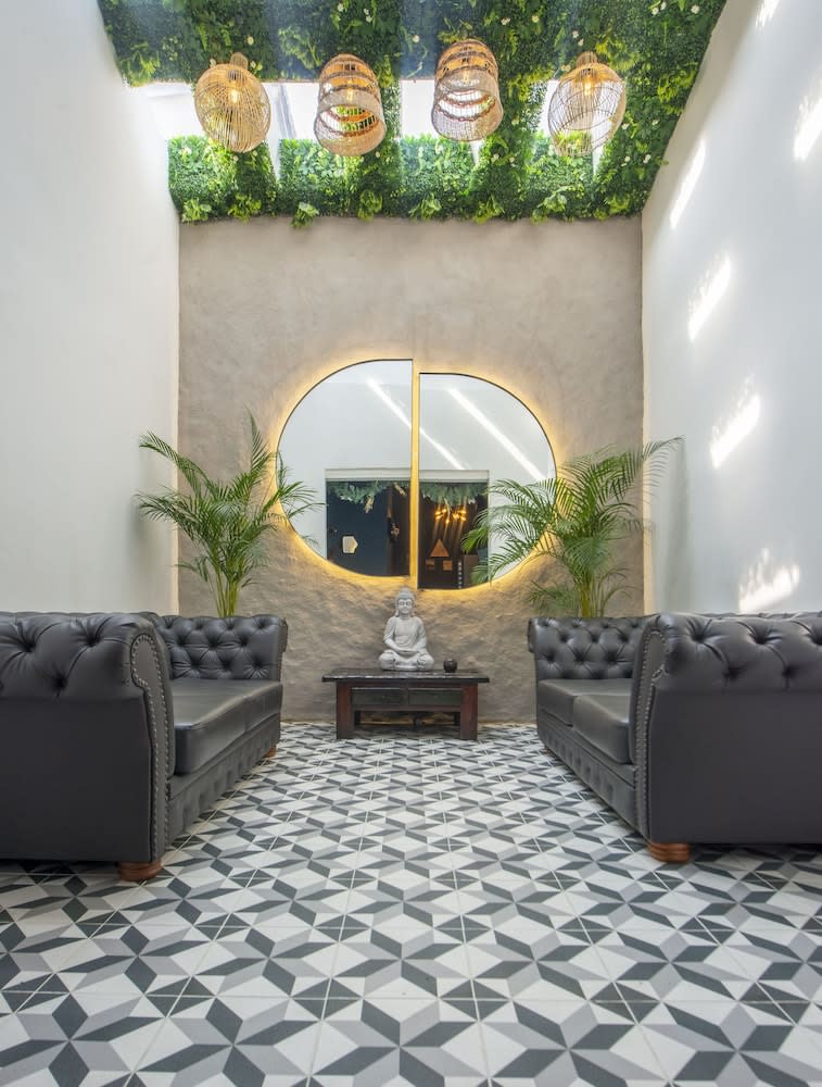 HOTEL BALI AT POBLADO 2