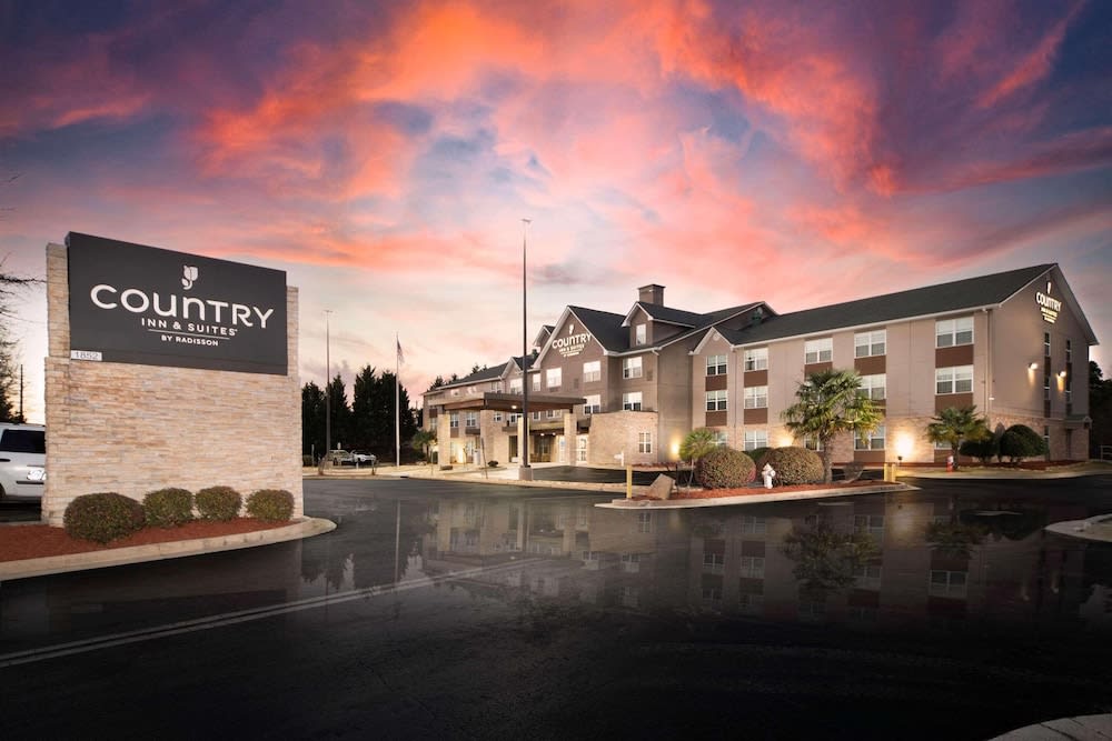 Country Inn & Suites by Radisson, Stone Mountain, GA 1