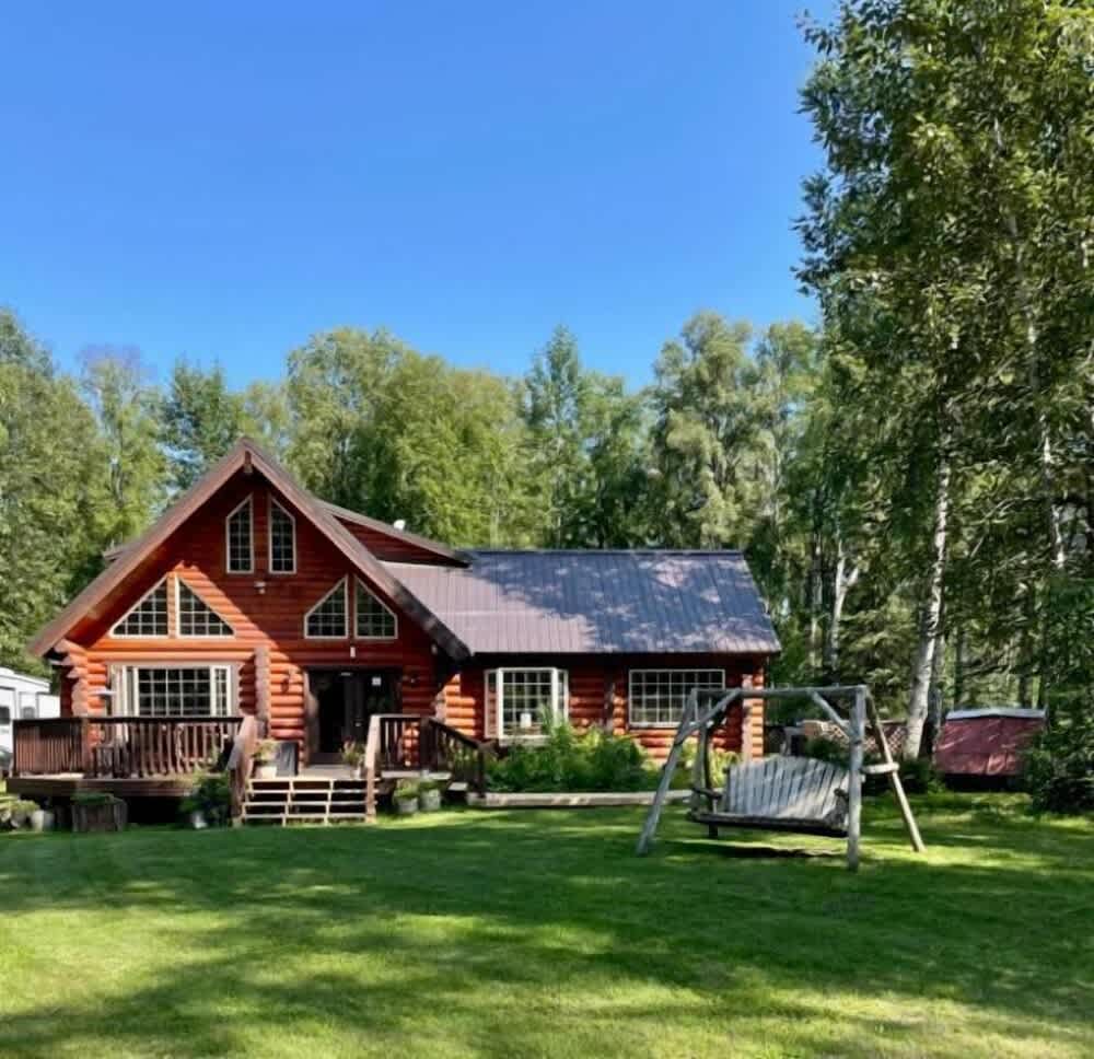 Meandering Moose Lodging 1