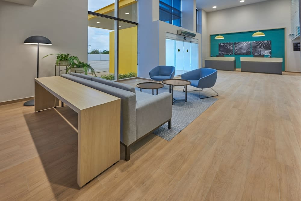 City Express by Marriott Cancun Aeropuerto 2