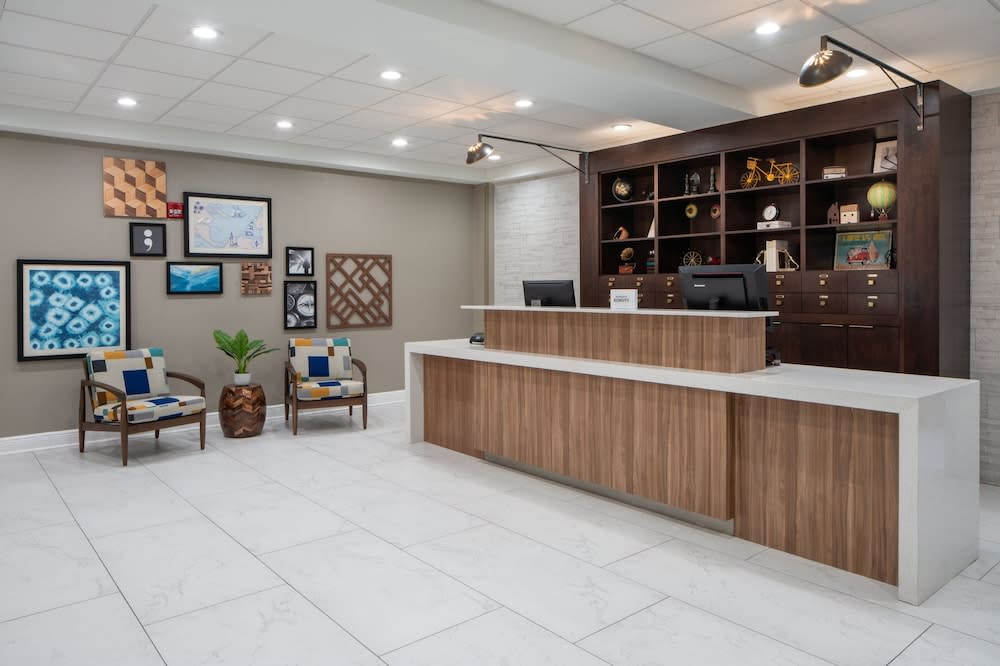 Four Points by Sheraton Alexandria 2