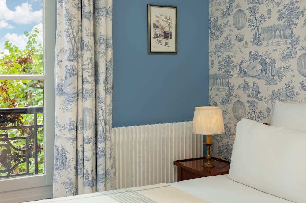 Hotel des Grandes Ecoles 2