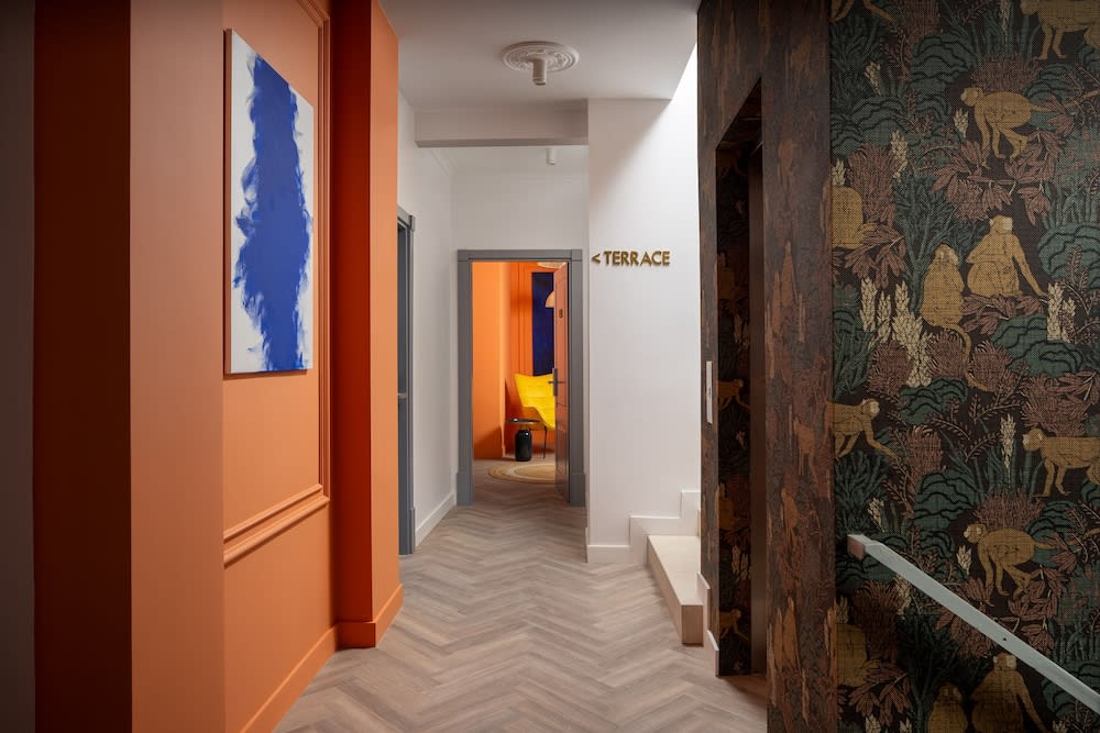 Siesta Boutique Smart Suites 1