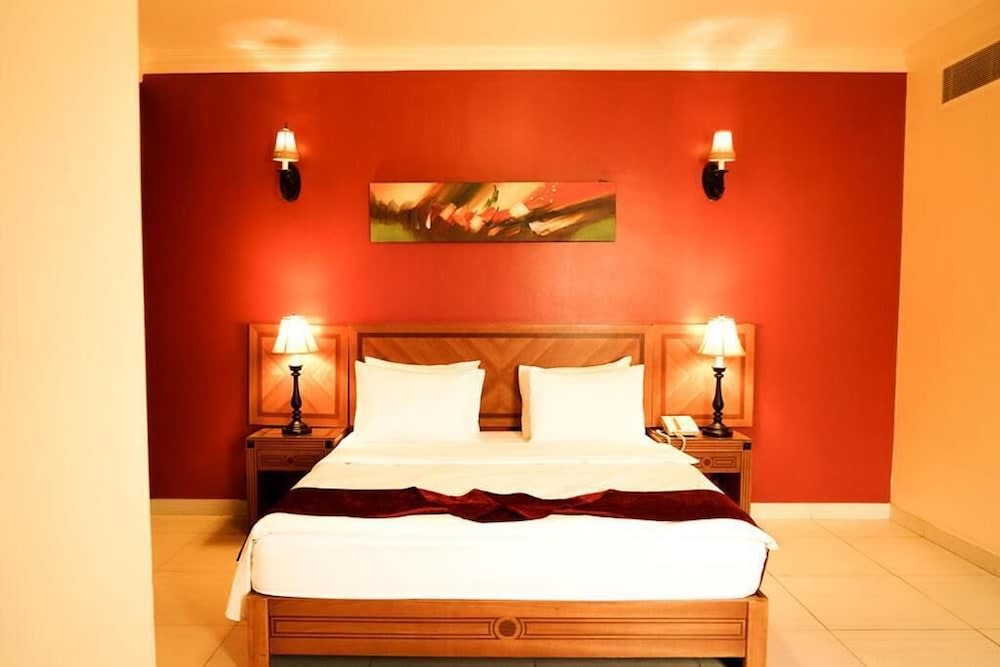 La Rosa Hotel By Brother International 3