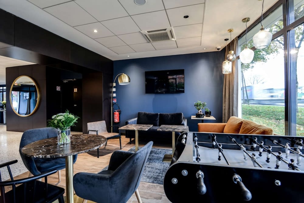 Brit Hotel Du Stade Rennes Ouest 2