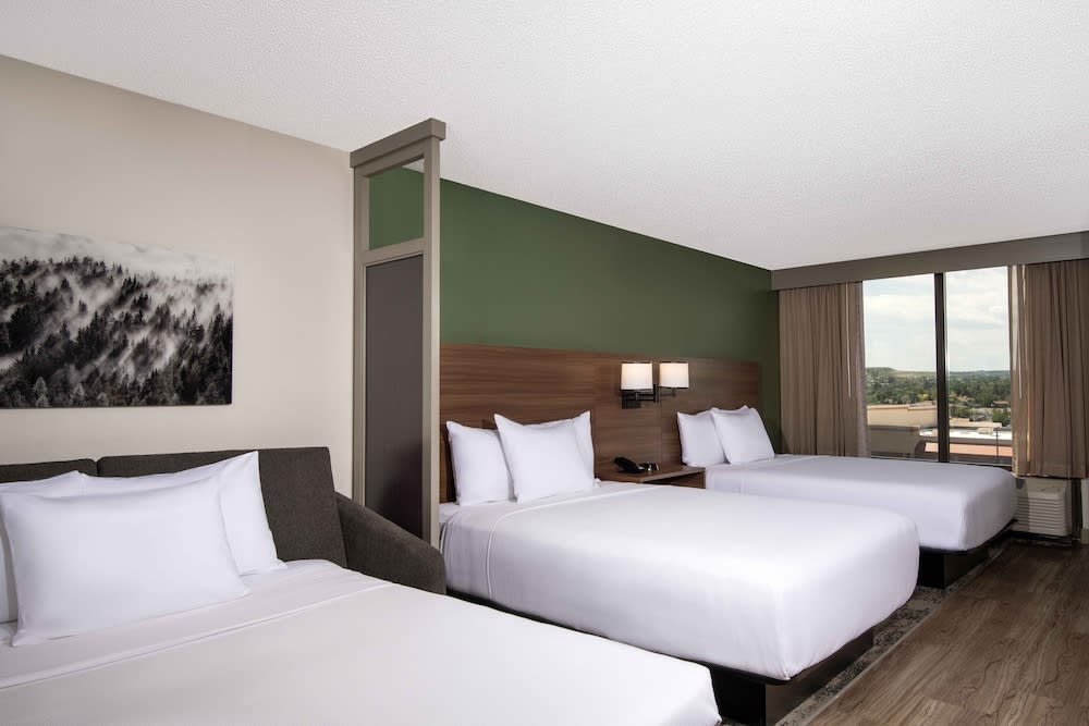 Hyatt Place Denver-South/Park Meadows 5