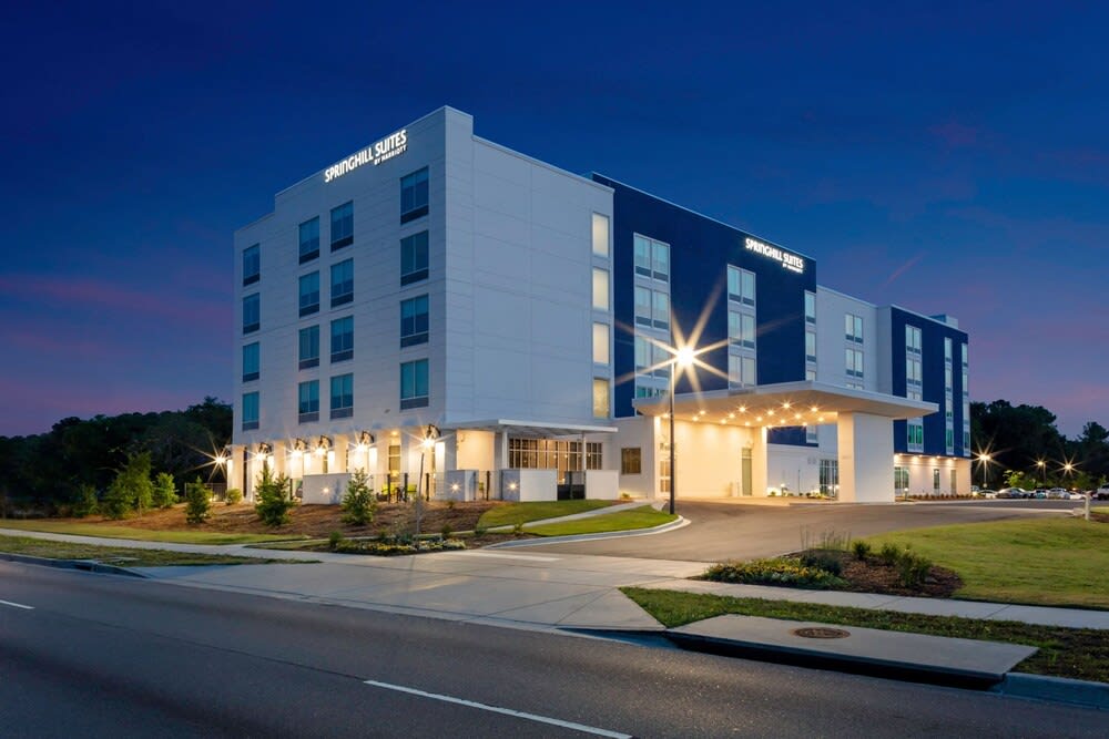 SpringHill Suites by Marriott Beaufort 1