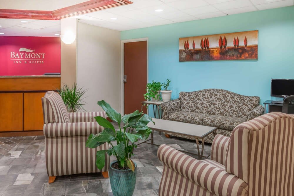 Baymont by Wyndham Greensburg 2