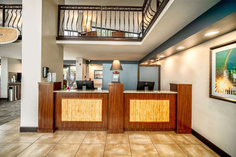 La Quinta by Wyndham Cocoa Beach Oceanfront 2