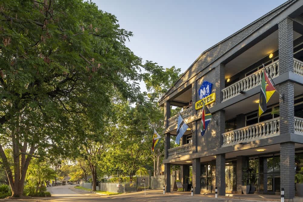 N1 Hotel & Campsite Victoria Falls 1