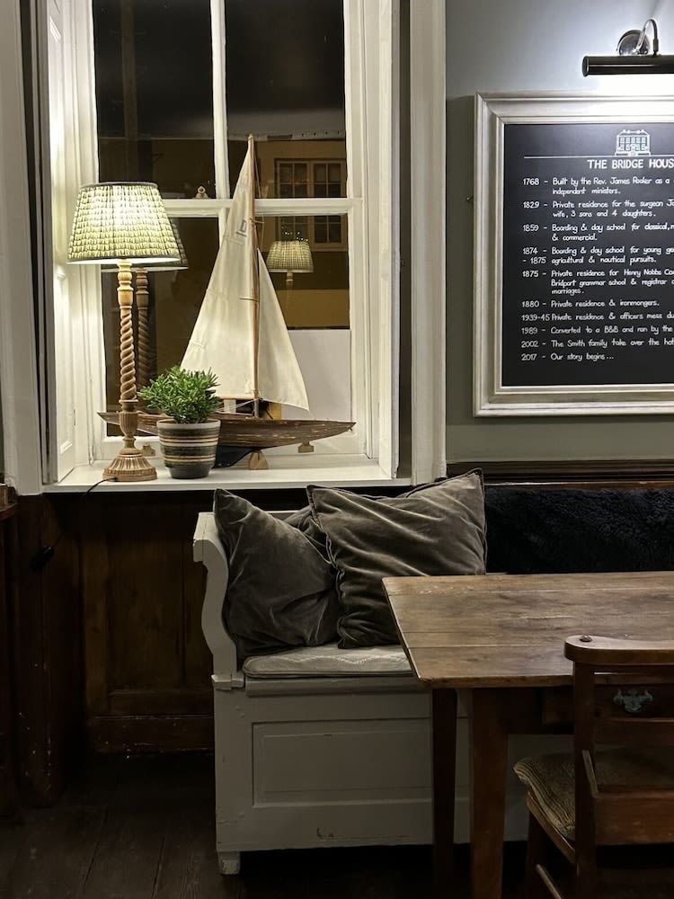 Bridge House Hotel 2