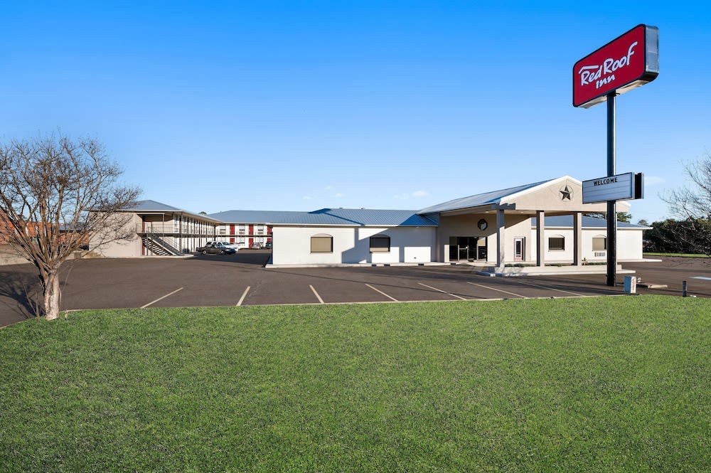 Red Roof Inn Nacogdoches 1