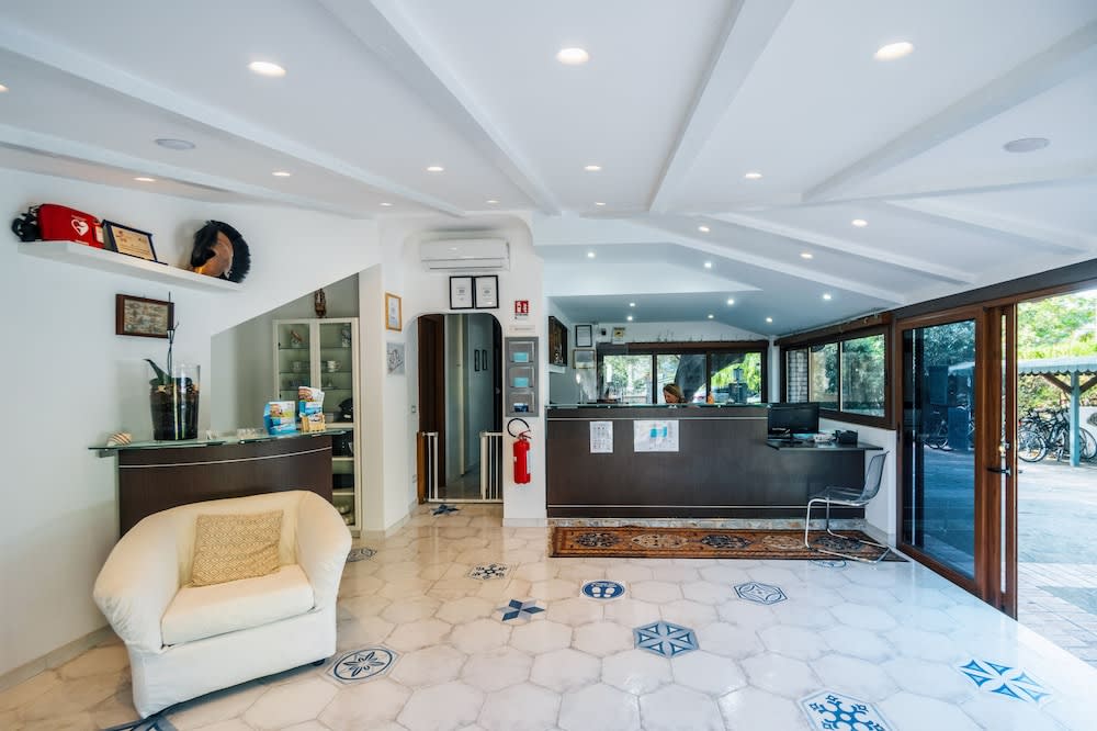 Residence e B&B Villamirella 3