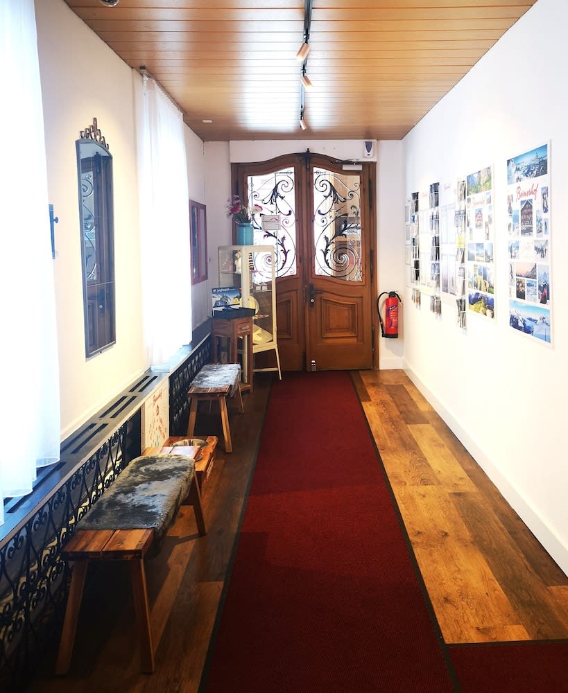 Swiss Lodge Hotel Bernerhof 4