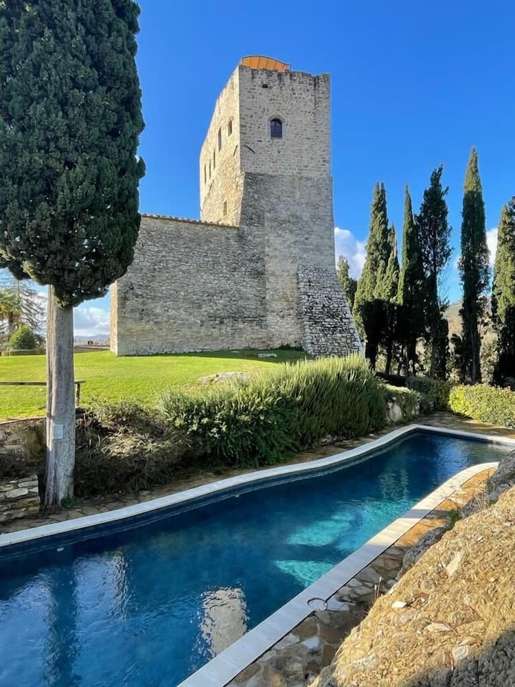 Castello Di Tornano Wine Relais 1