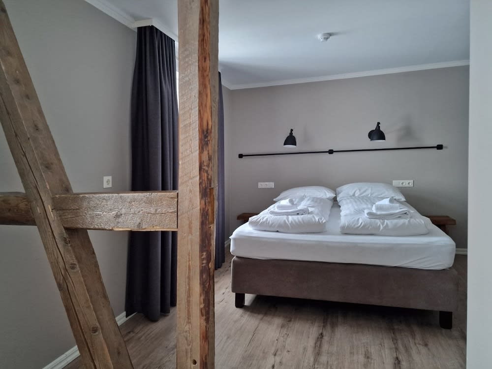 Gistihúsið - Lake Hotel Egilsstadir 2