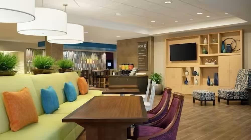 Home2 Suites by Hilton Brownsburg 4