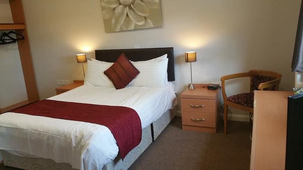 The Begelly Arms Hotel 2