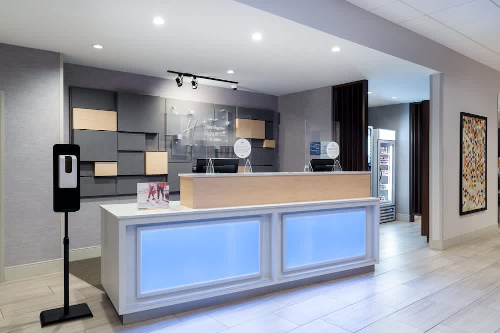 Holiday Inn Express And Suites Colorado Springs South I-25 by IHG 2