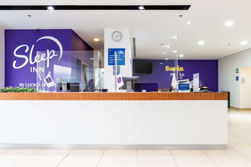 Sleep Inn Leon Antares 2