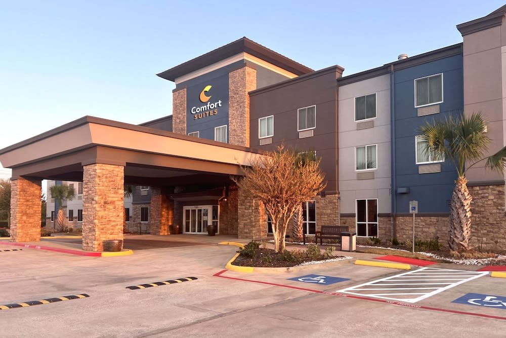 Comfort Suites Seabrook - Kemah 1