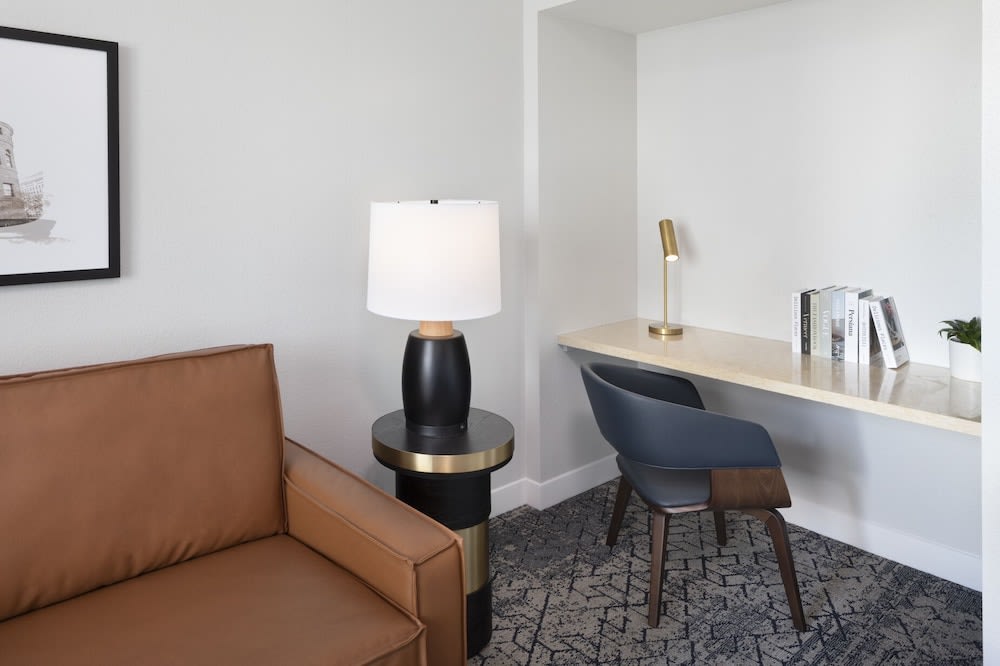 Sheraton Hotel Stonebriar 4