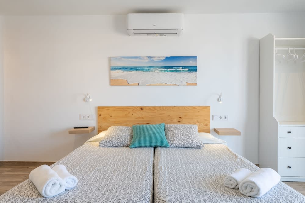 Apartamentos Marivent by MHR 4