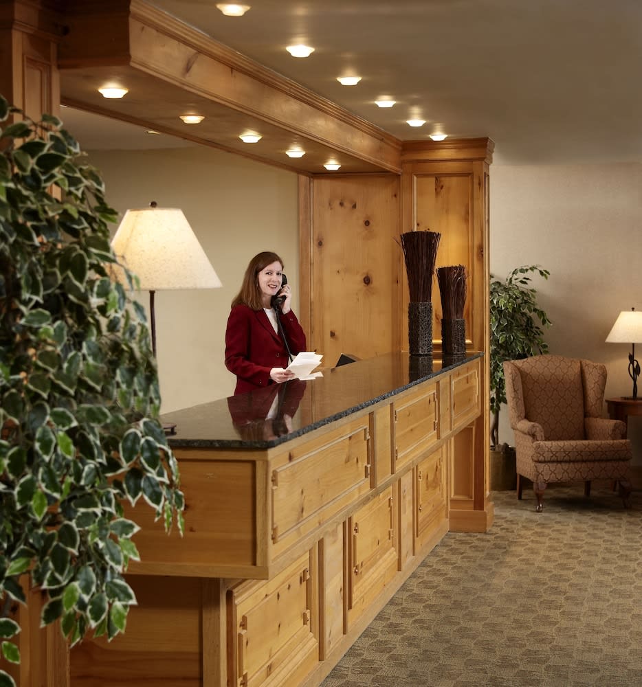 Pinestone Resort & Conference Centre 1