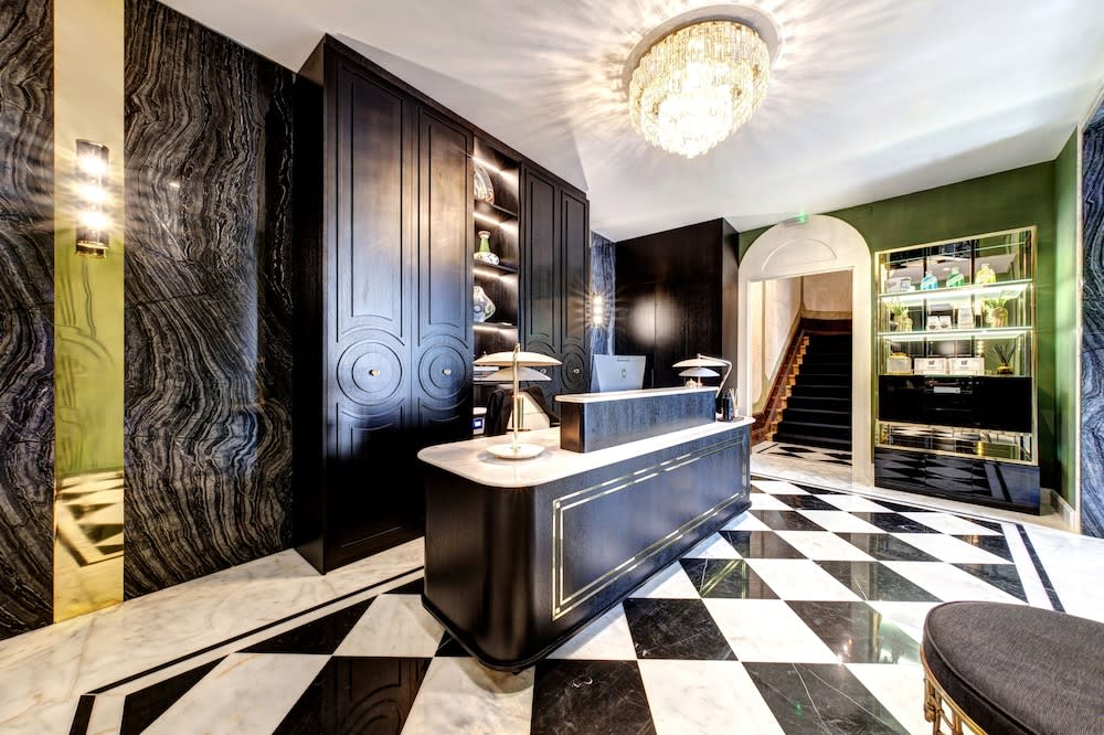 1877 Estrela Palace 2