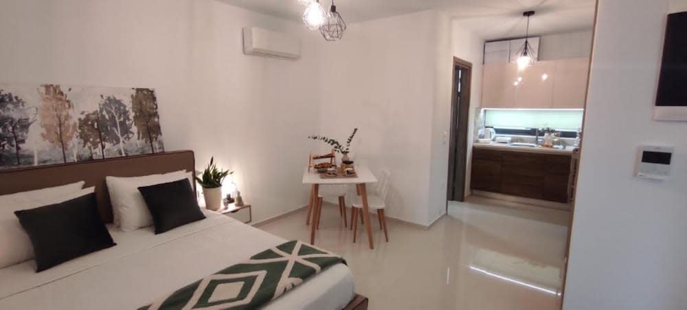 EZITH LUXURY APARTMENTS 5