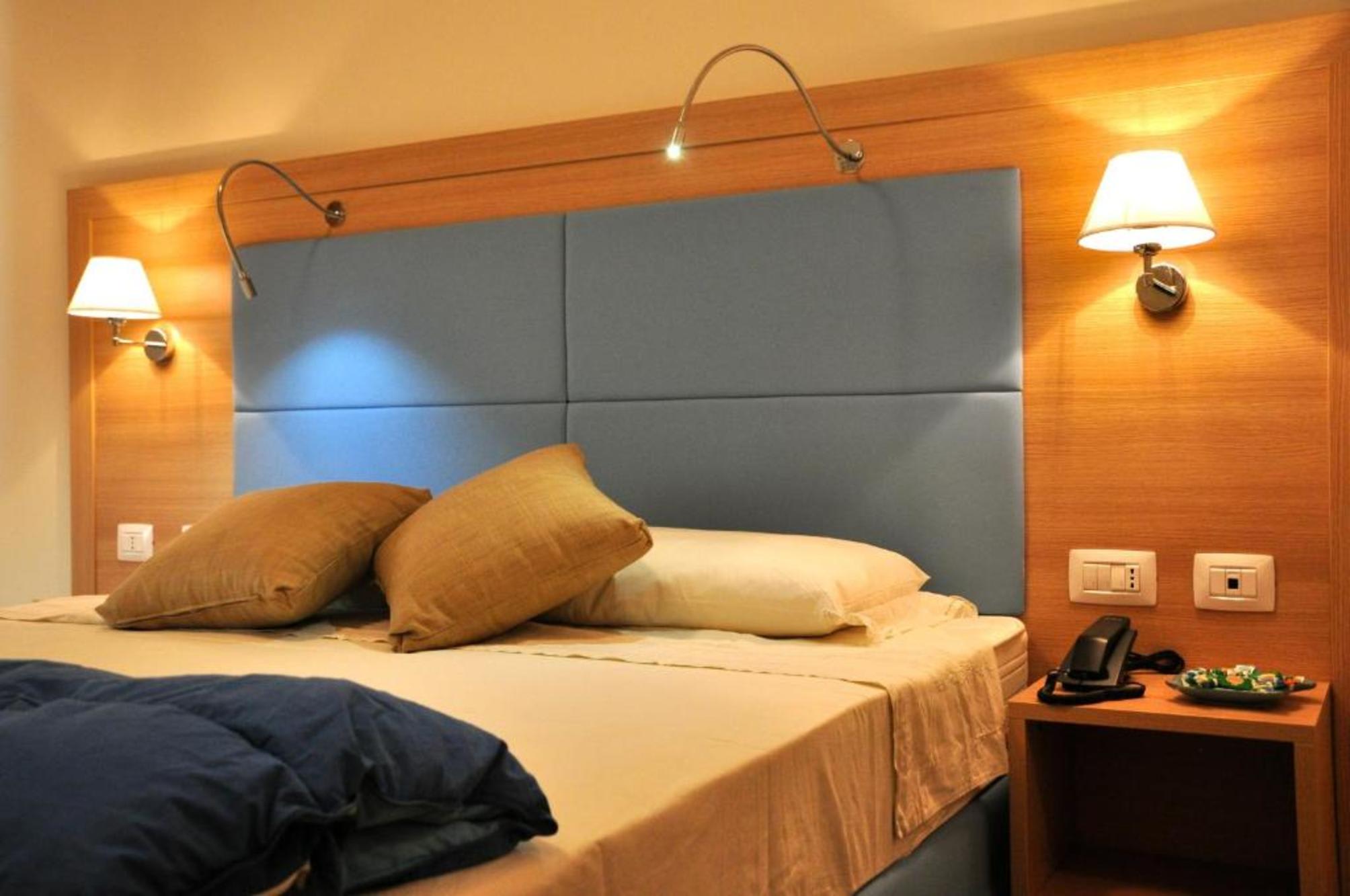 Hotel 325 Tor Vergata 1