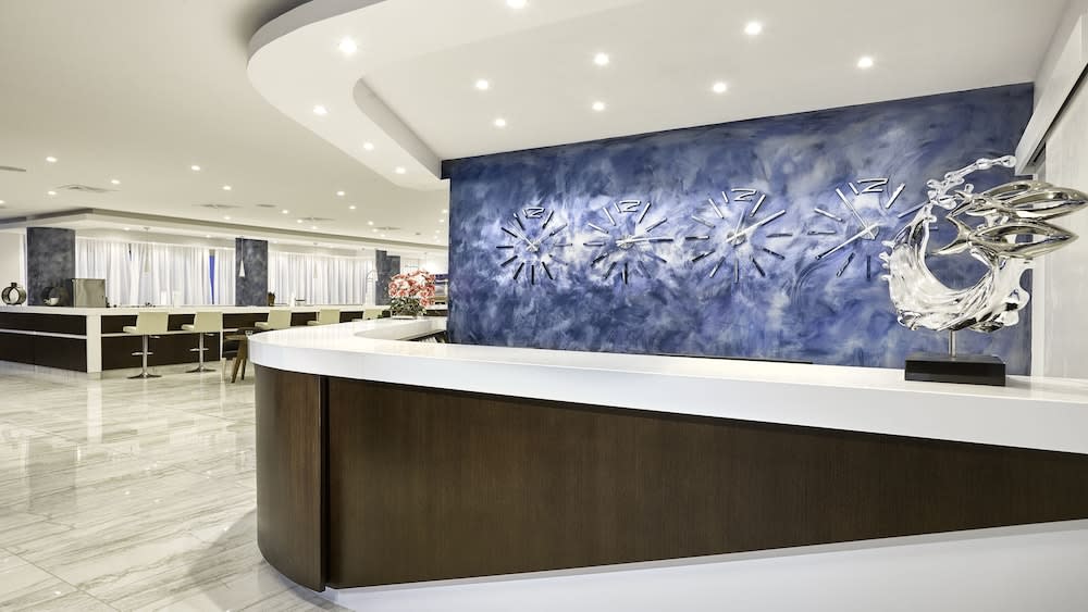 Gaia Sun N Blue Hotel 4