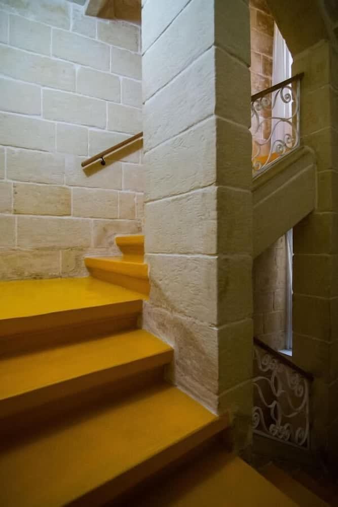 Concetta Studio Apartments by Holihomes 4