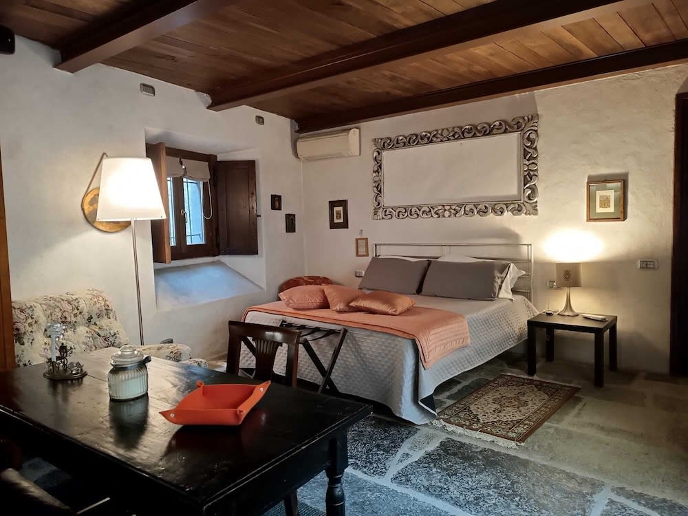 Villa Ghiringhelli 2