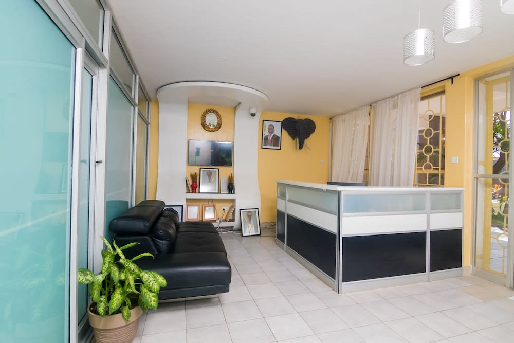 Orangestar Lodge 2