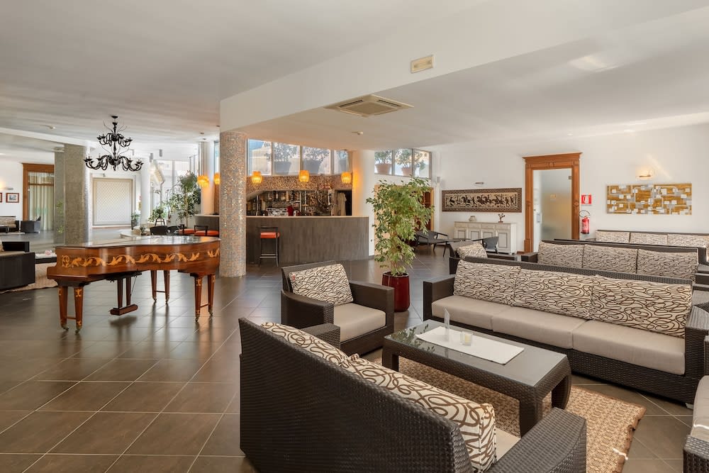 The Pelican Beach Resort & SPA - Adults Only 5