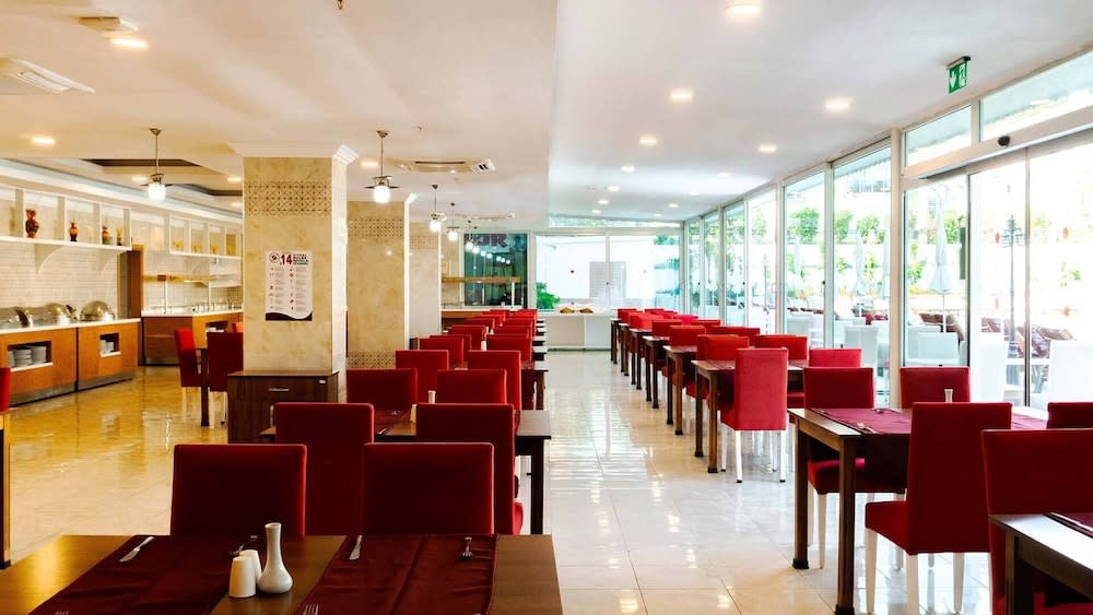 Side Legend Hotel 2
