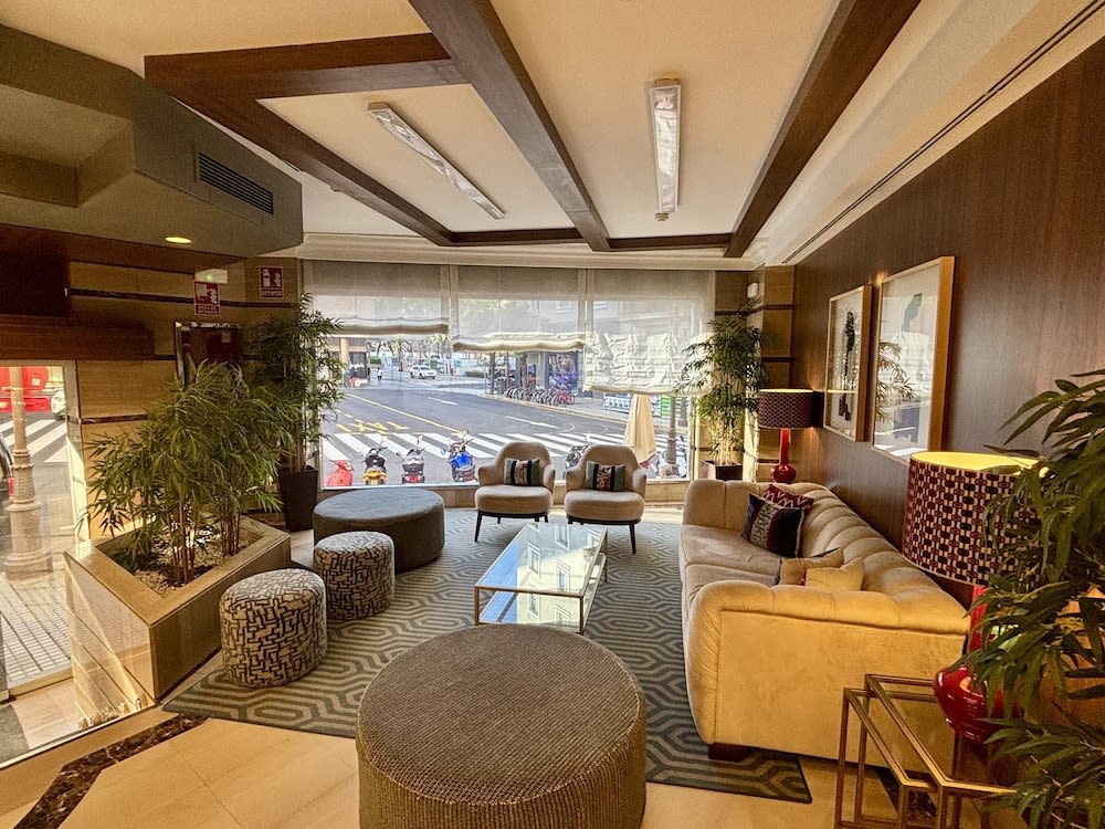 Hotel Derby Sevilla 4